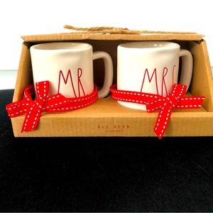 Rae Dunn Mini “ MRS & MR Mugs